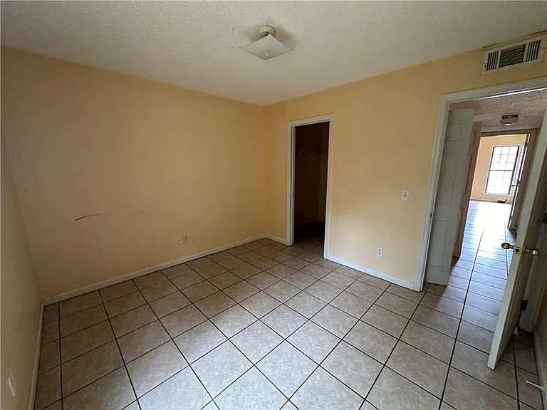 890 E Cherry St #104 — Photo 13
