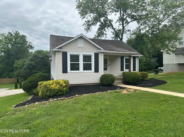 503 S Ruth St, Maryville, TN 37803