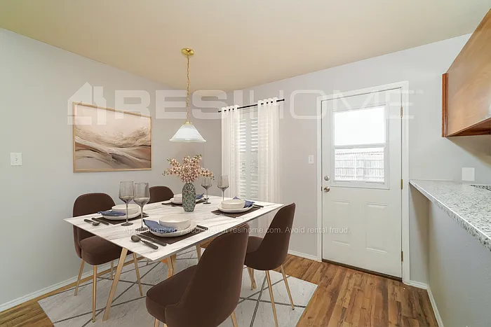 1106 Dogwood Ct — Photo 4