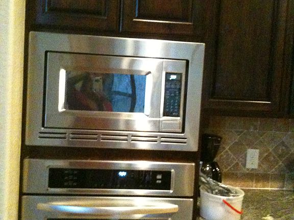 4th image of 221 Vintage Ranch Cir