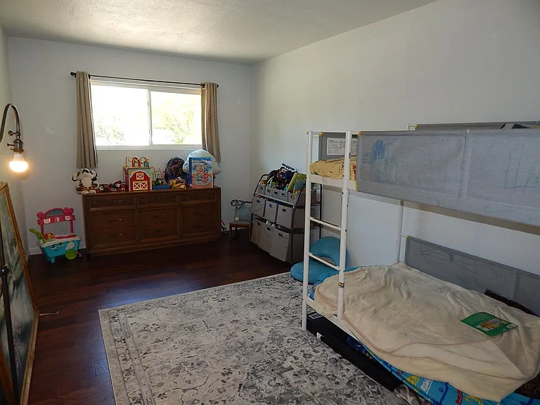 1020 Snyder Dr — Photo 18