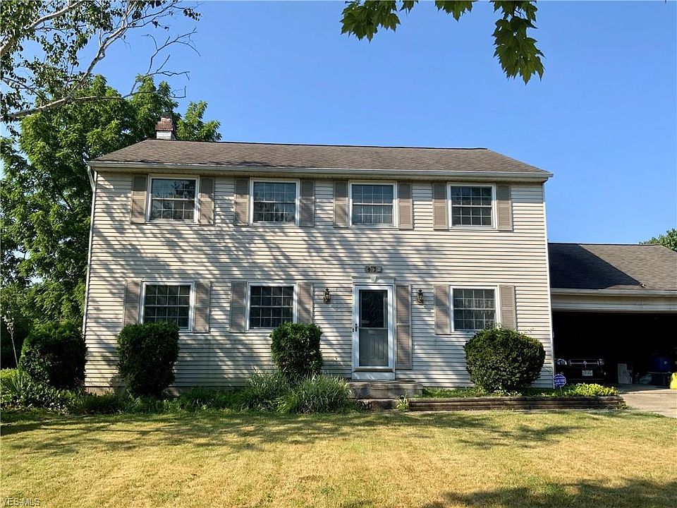 1st image of 912 Lancaster Dr