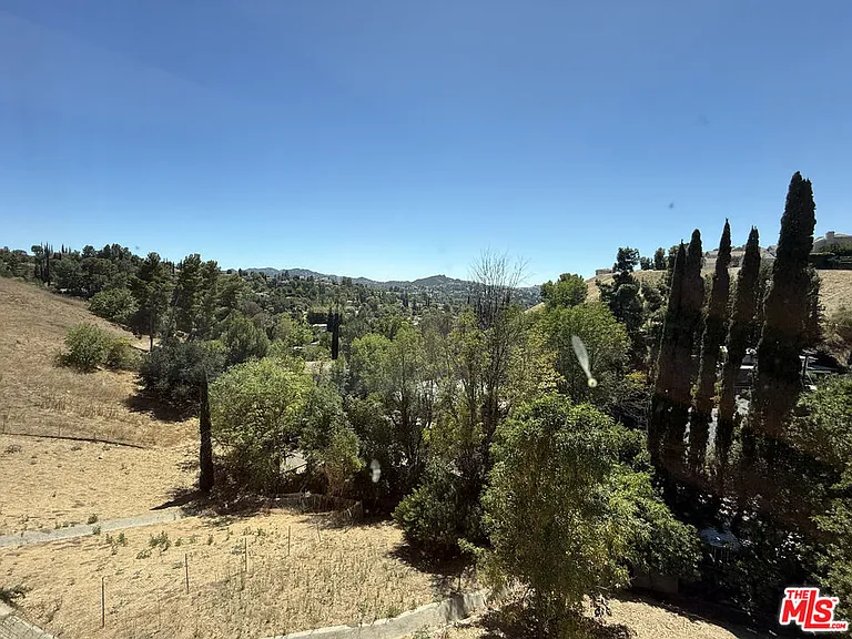 4613 Reforma Rd — Photo 17
