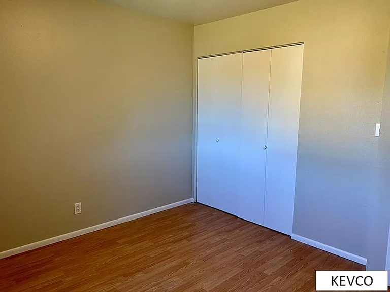 1728 Azalea Dr — Photo 12