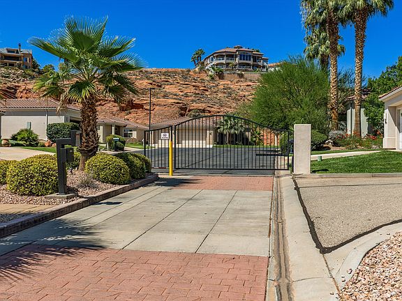 5th image of 1019 W Shadow Ridge Dr