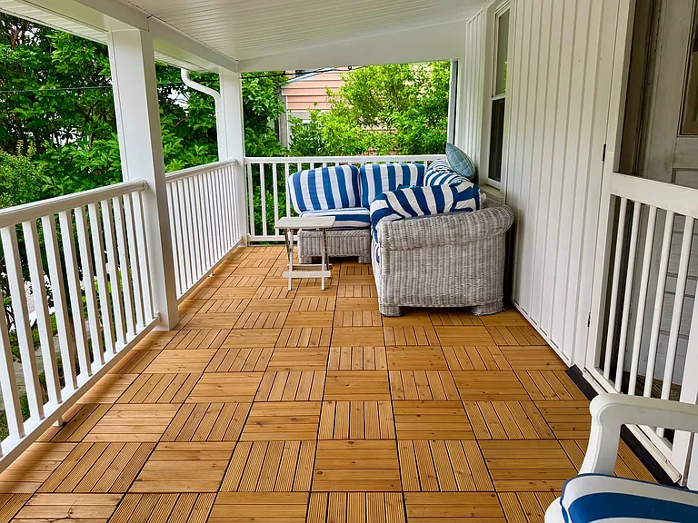 Balcony off of master bedroom.