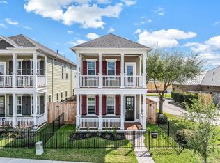 2523 S Houston Ave, Pearland, TX 77581