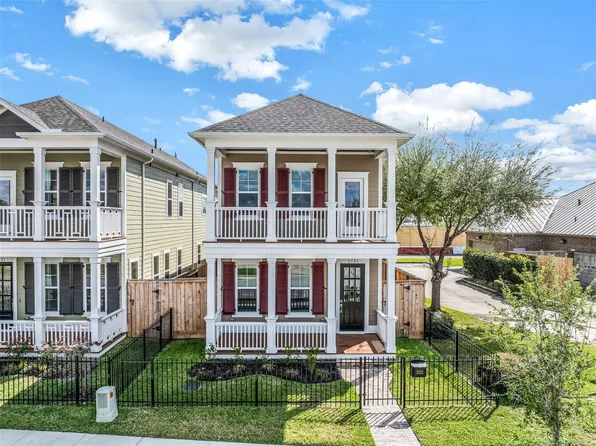 2523 S Houston Ave, Pearland, TX 77581