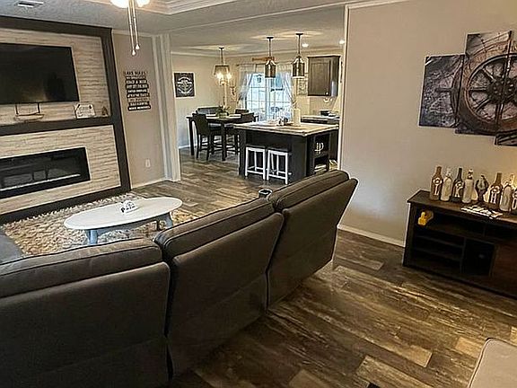 4th image of 105 Fawn Ct