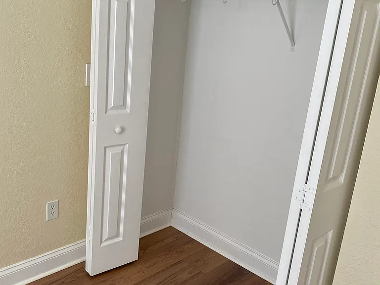 5506 Liberty Plain Cir — Photo 14