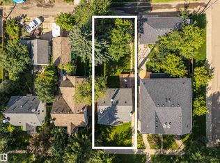 8850 89th St NW, Edmonton, AB T6C 3K6