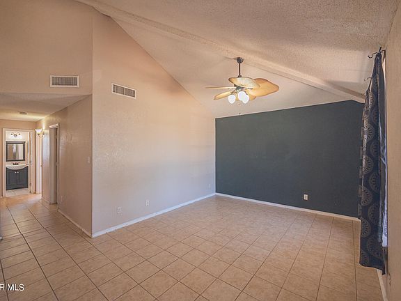 3rd image of 12156 Royal Woods Dr