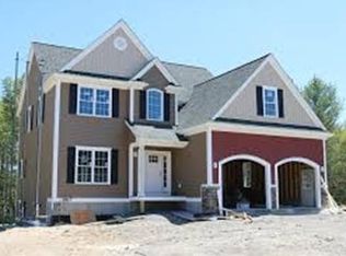 76 Ingall Ln, Attleboro, MA 02703