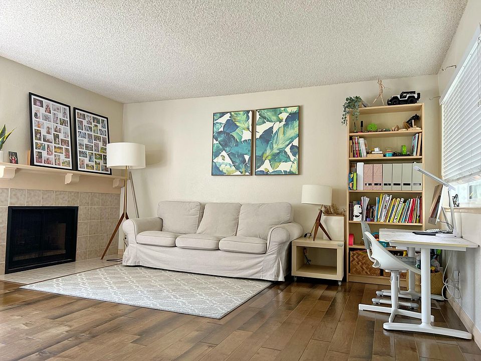 1st image of 4860 Lakebird Pl