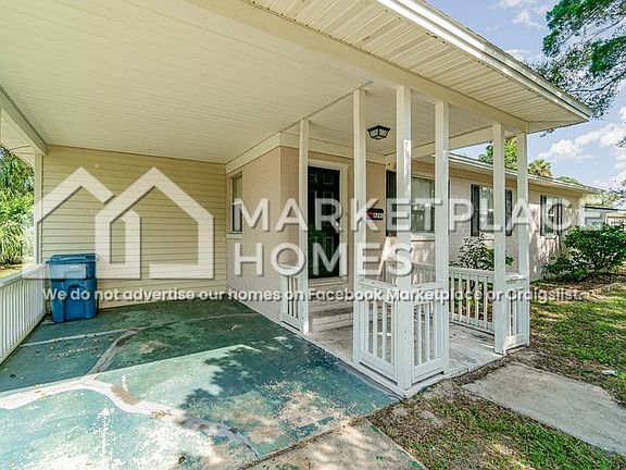 4th image of 6241 Eastwood Ln