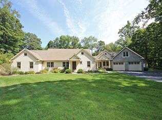 208 Florida Rd, Ridgefield, CT 06877