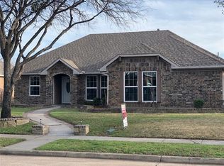 1510 Waterford Dr, Lewisville, TX 75077