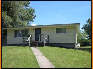 209 W Stacy St, Kirksville, MO 63501
