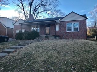 1507 Westmont Pl, Saint Louis, MO 63130