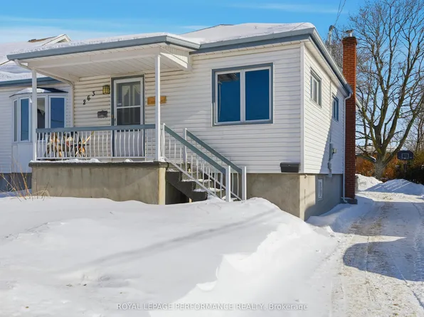 263 Cameron St, Hawkesbury, ON K6A 2B3