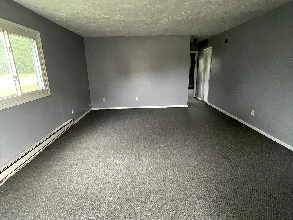 259 Brunswick Dr #1