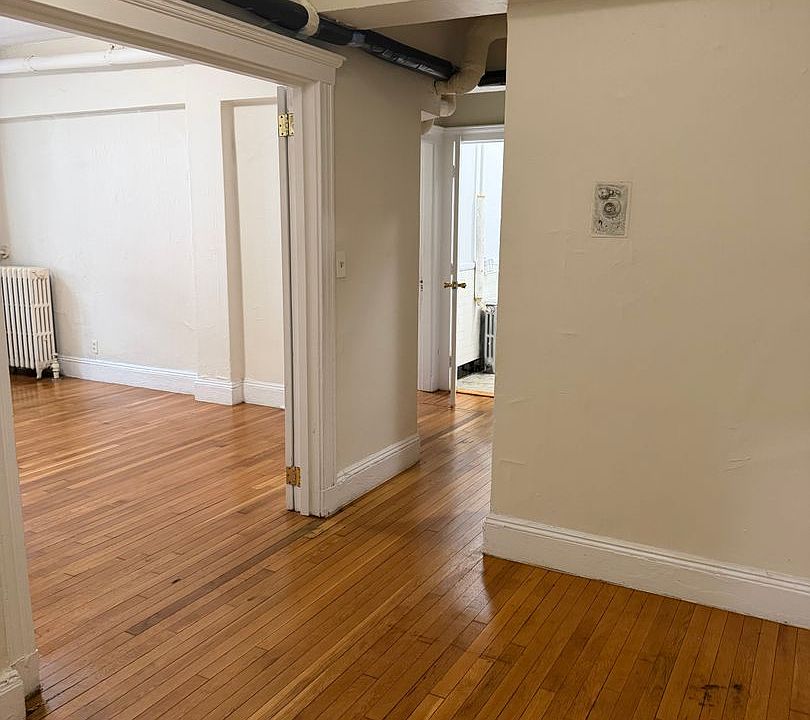 1st image of 112 Washington St #2B