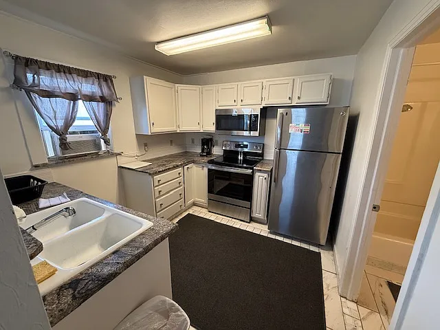 Fully stocked kitchen