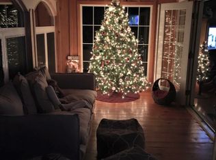 7298 Cherrydale Dr, Cape Charles, VA 23310