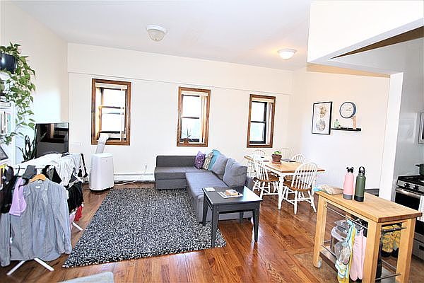 1st image of 53 Mac Donough St #3