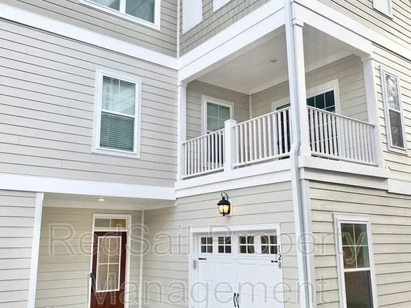 128 Mizzen Quarter Loop, Yorktown, VA 23693