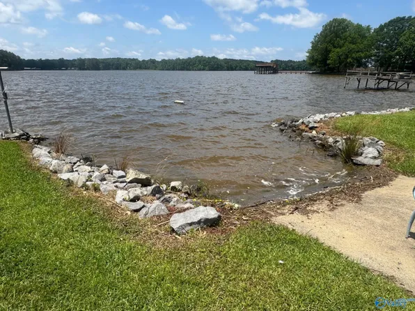 635 County Road 789, Centre, AL 35960