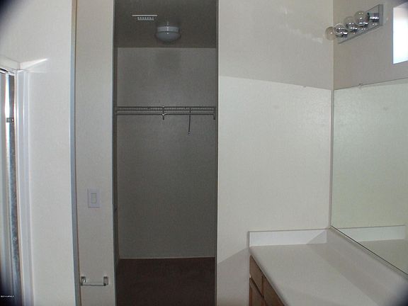 5th image of 2150 W Central Ave