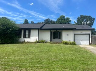 121 Heather Dr, Summerville, SC 29486