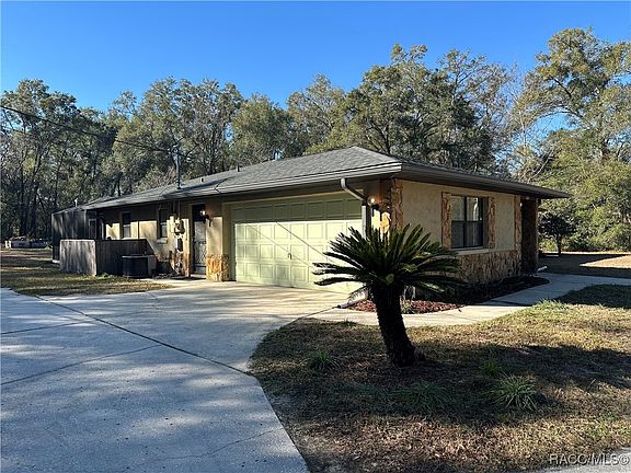 2nd image of 5838 E Arbor St