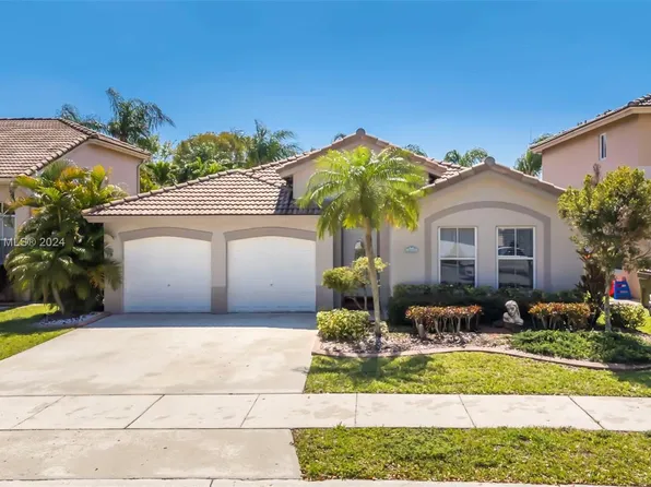 13744 S Garden Cove Cir, Davie, FL 33325