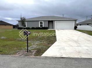 560 SW Nagle Pl, Port Saint Lucie, FL 34953