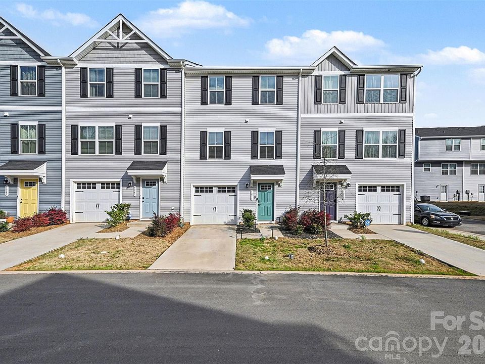 1st image of 5051 Daybell St