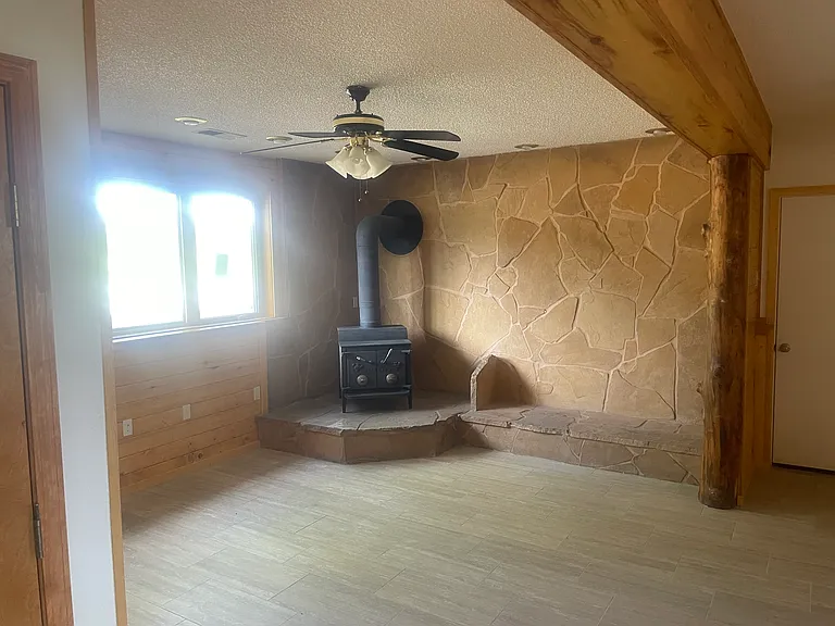 1222 Lake Forest Cir — Photo 7