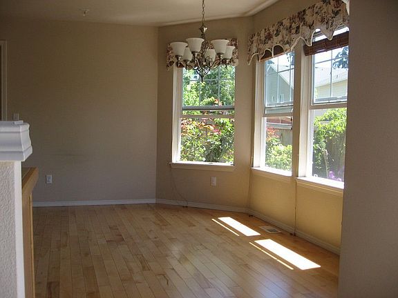 Beautiful breakfast nook