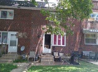 541 Snowden Rd, Upper Darby, PA 19082