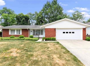 9759 Stoney Creek Ln, Parma Heights, OH 44130