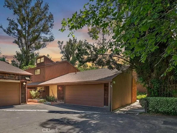 9440 Friendly Woods Ln, Whittier, CA 90605