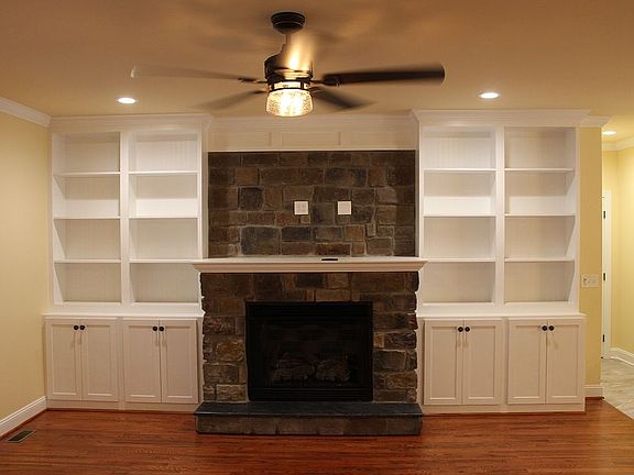 3rd image of 830 Coalwood Way
