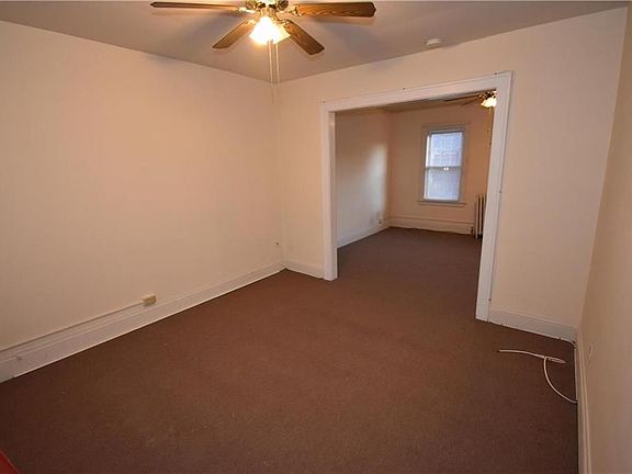 4th image of 39 Sitgreaves St