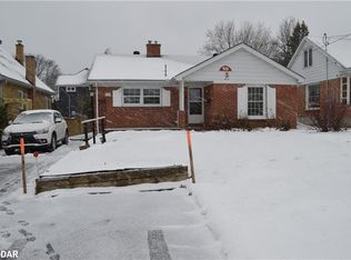 66 Cook St, Barrie, ON L4M4G4