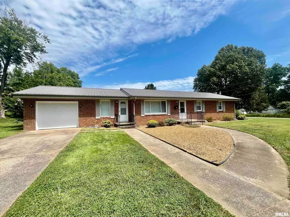 213 Baker Dr, Metropolis, IL 62960