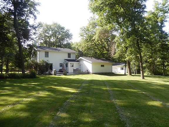 4th image of 3242 Terri Ct SW