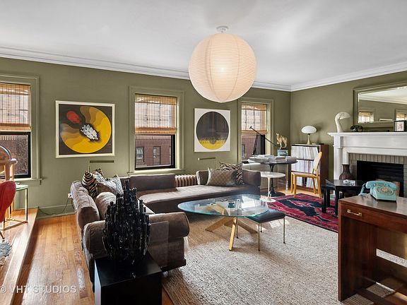 2nd image of 191 N Marion St #3