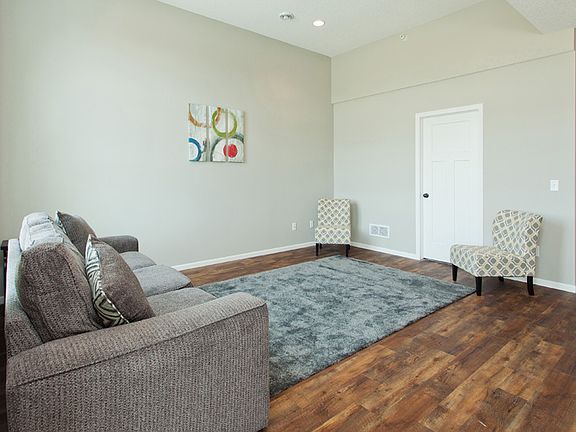 5th image of 22308 Cameo Ct