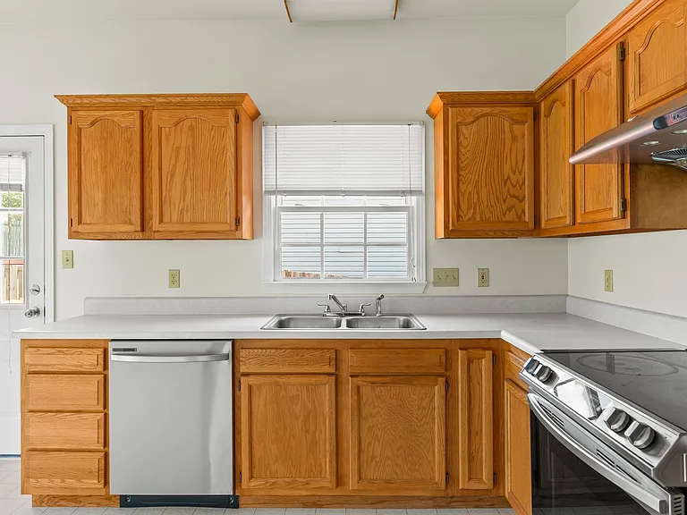 29 Mill Stone Dr — Photo 13